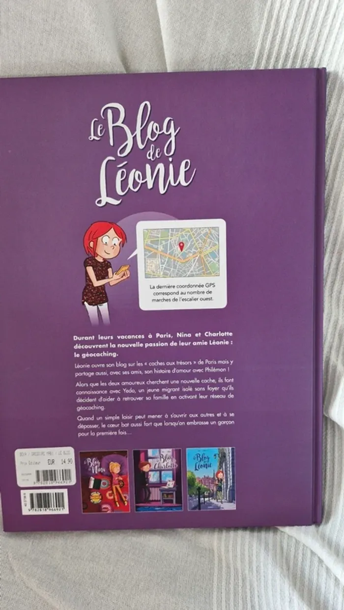 Bd Le blog de Léonie tome 3 - photo numéro 2