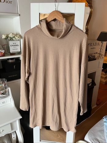 Robe pull oversize beige côtelé à col haut PrettyLittleThing T36 👗