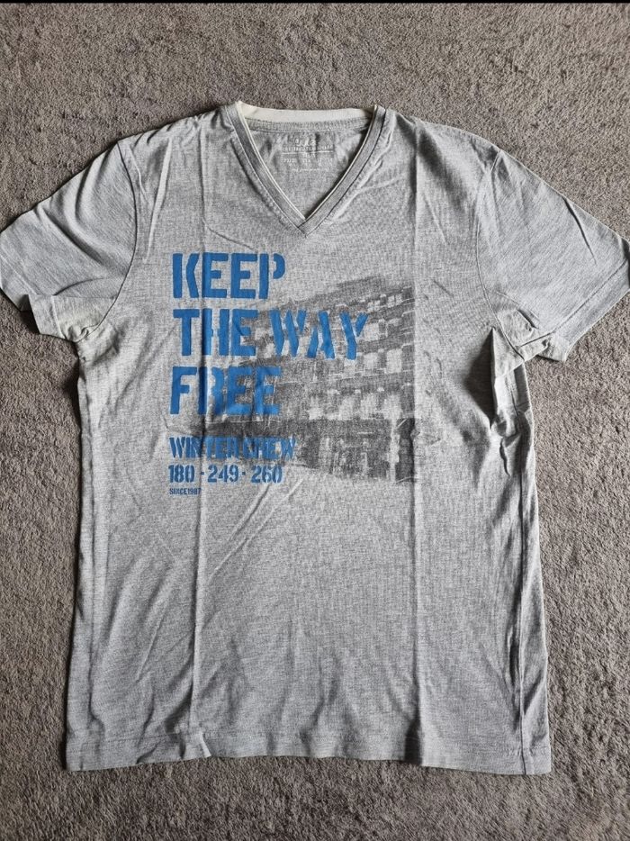 T-shirt Jules à col V taille M