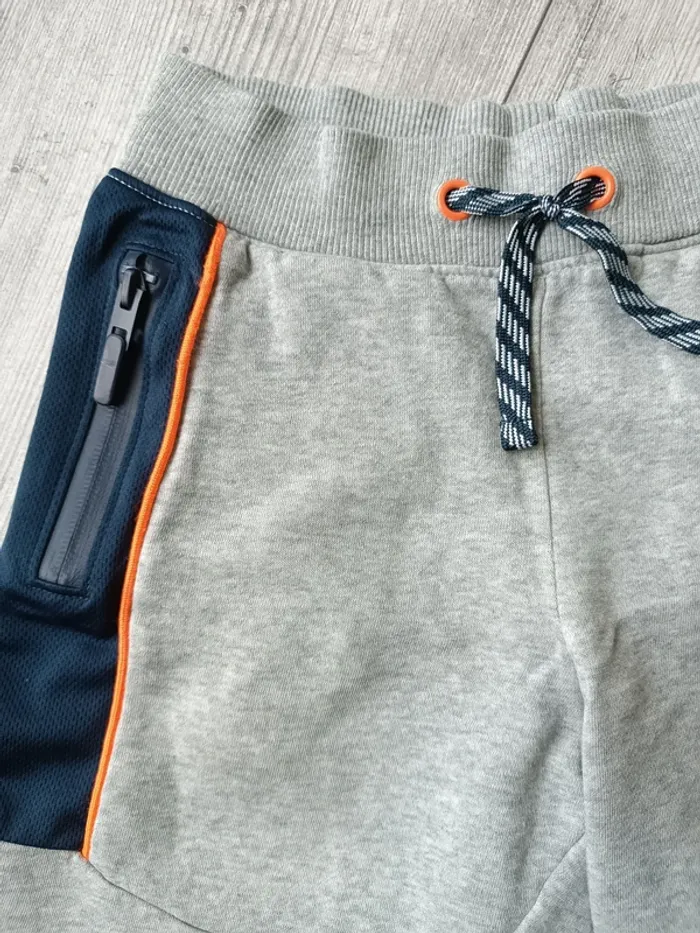 Short hm - photo numéro 2