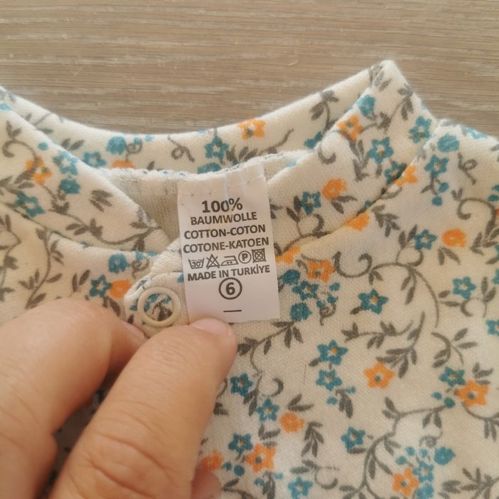 Ensemble fleuri taille 6 mois - photo numéro 2