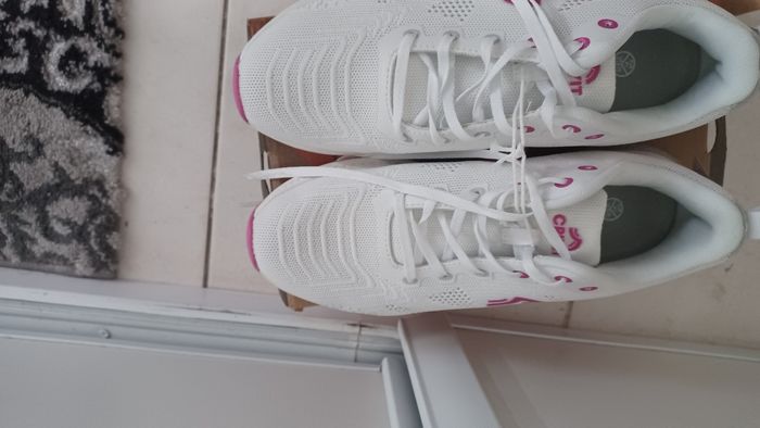 Chaussure de course premium femme 41 neuf blanc et rose - photo numéro 4