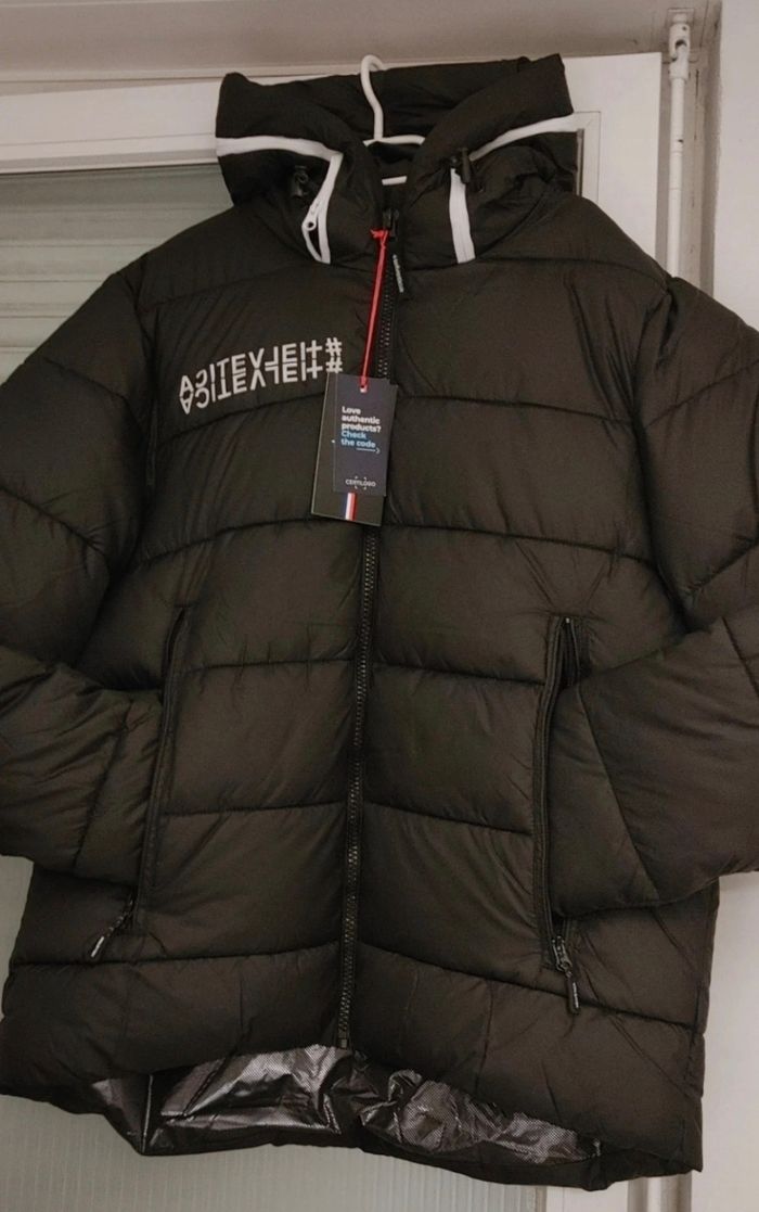Doudoune Helvetica XXL Neuve a capuche Black Trevor - photo numéro 4
