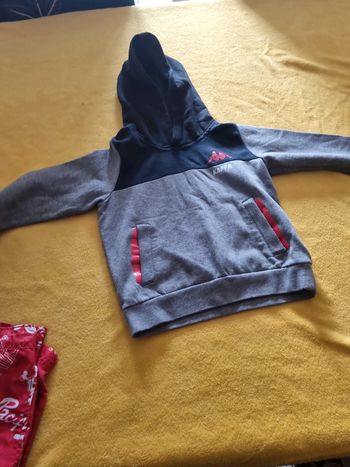 Pull capuche kappa