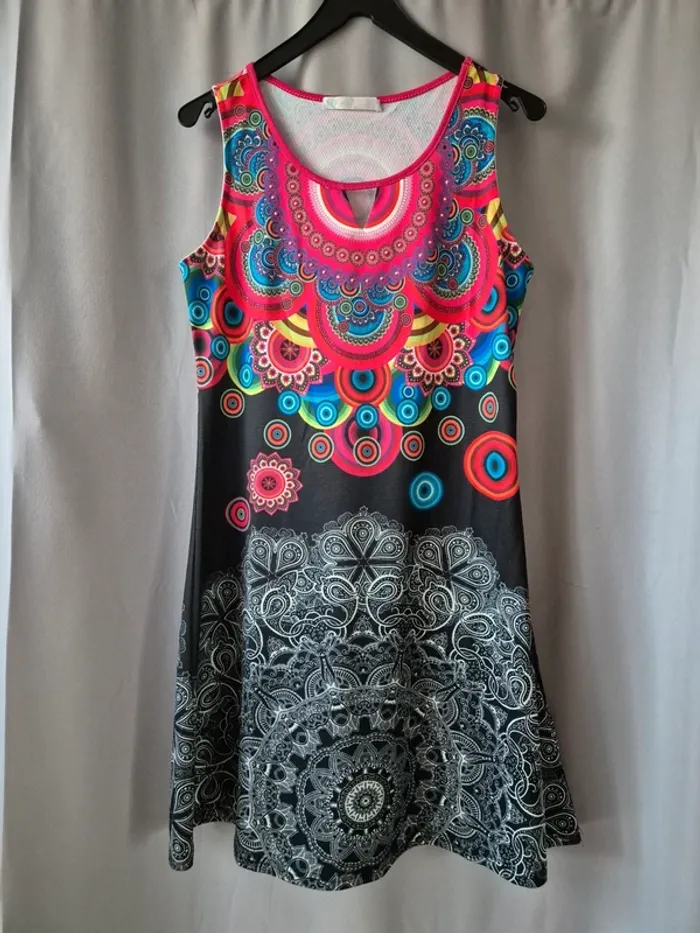 Robe courte femme