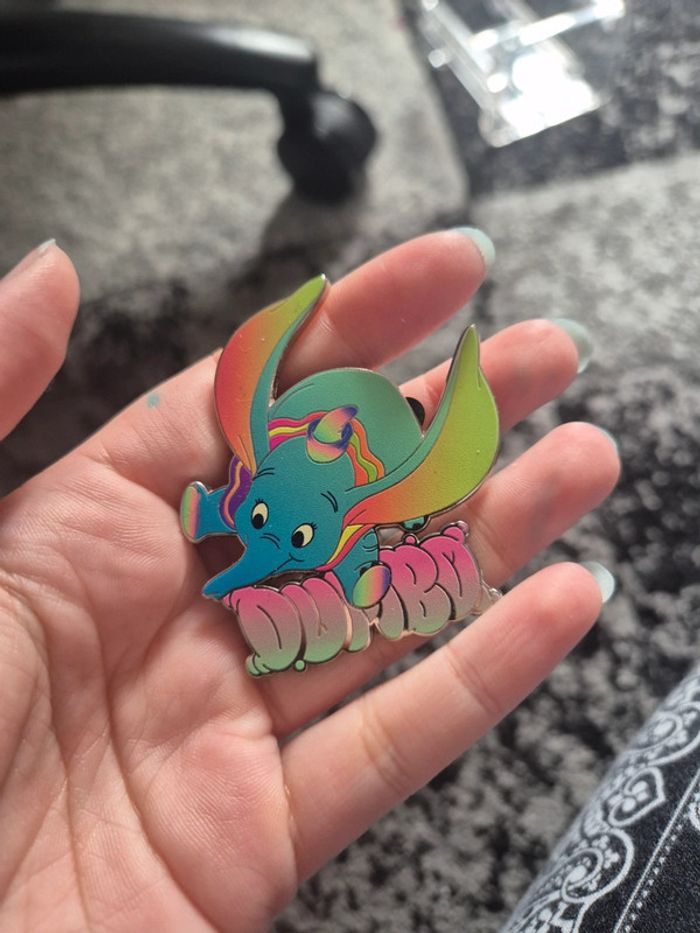 Pin's Dumbo - Disneyland 2023 - photo numéro 2