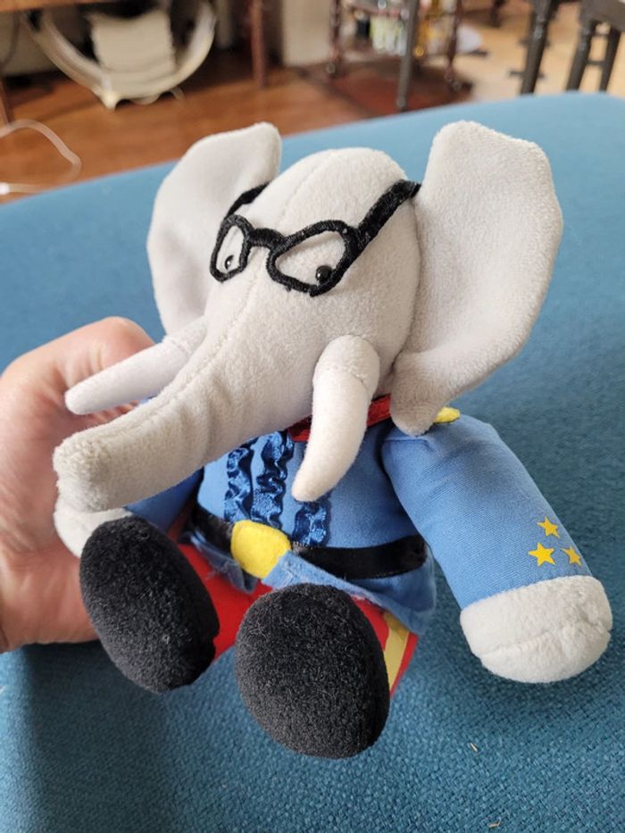 RARE Lansay peluche Cornelius Babar bleu rouge de Brunhoff 16cm collection doudou - photo numéro 3