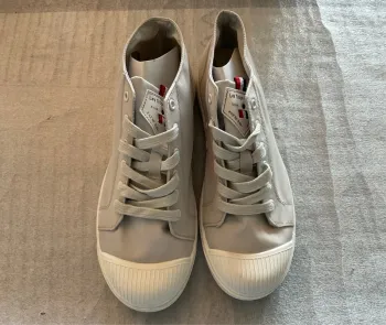 Sneakers grises Les Tropeziennes neuves