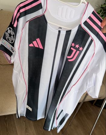 Maillots de foot Juventus Version joueur D.David
