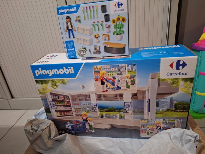 Lot 2 boites playmobil Carrefour - photo numéro 2