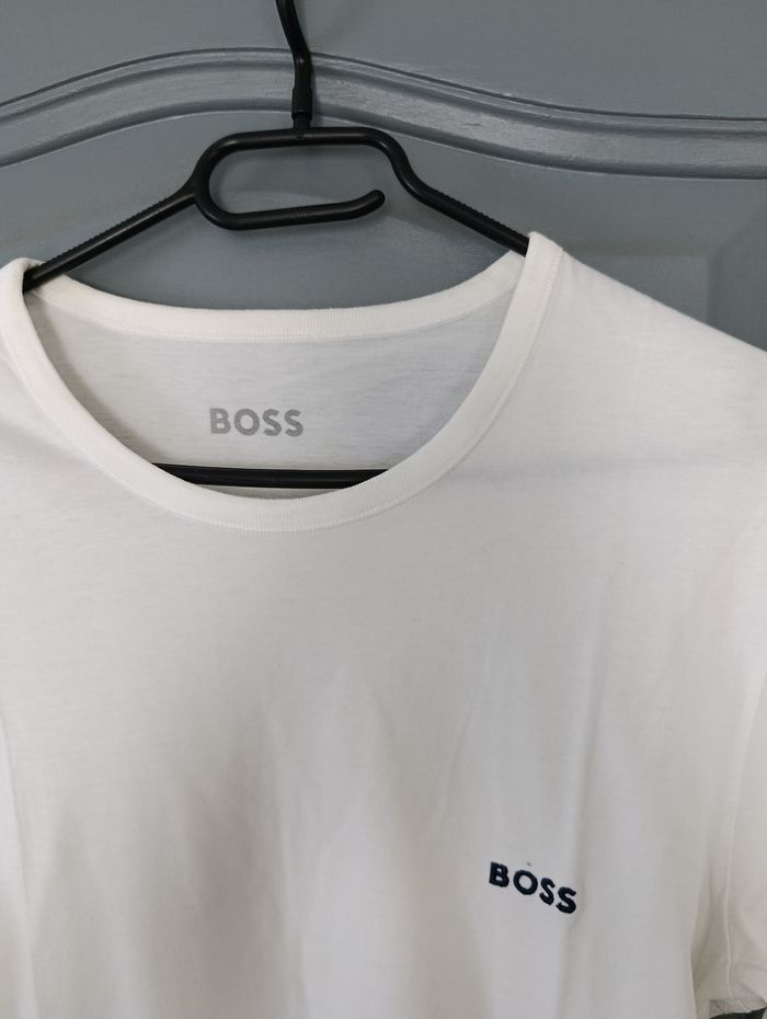 Tee-shirt Hugo Boss - photo numéro 2