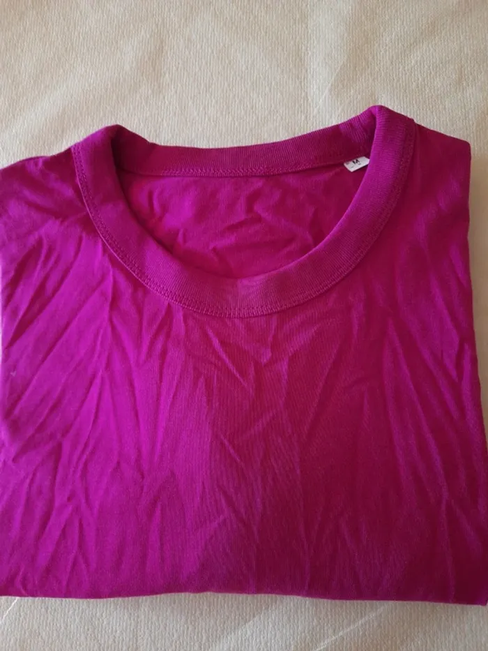 Haut m1nches longues taille M. Tbe