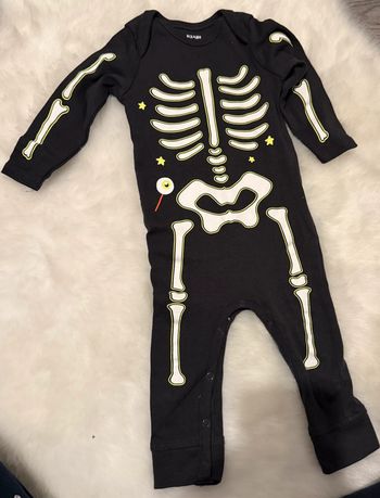 Pyjama costume squelette