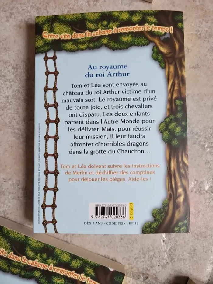 Lot lovres " la cabane magique" - photo numéro 4