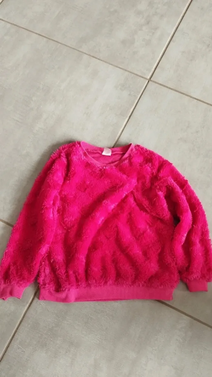 Pull doux rose taille 10 ans fille - photo numéro 2