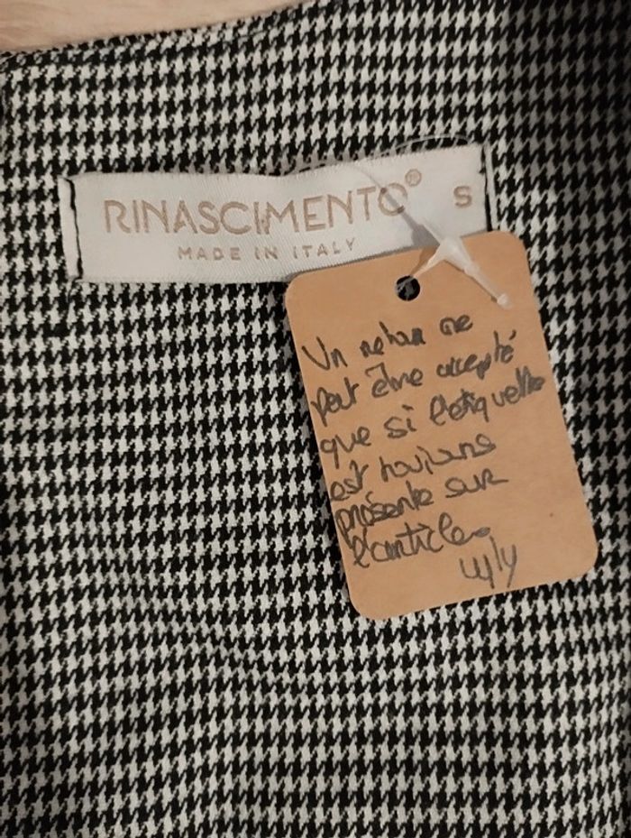 Robe Rinascimento col carré taille S - photo numéro 9