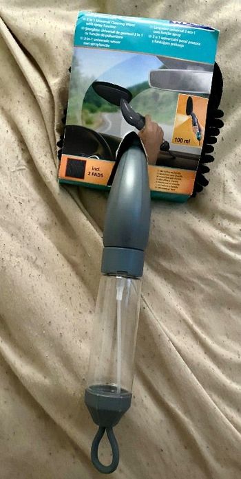 Lave vitre avec réservoir neuf