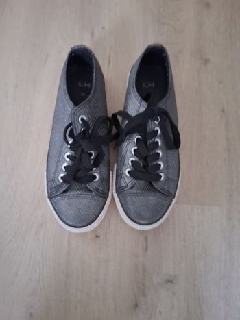 Basket gris argenté " P- 36"