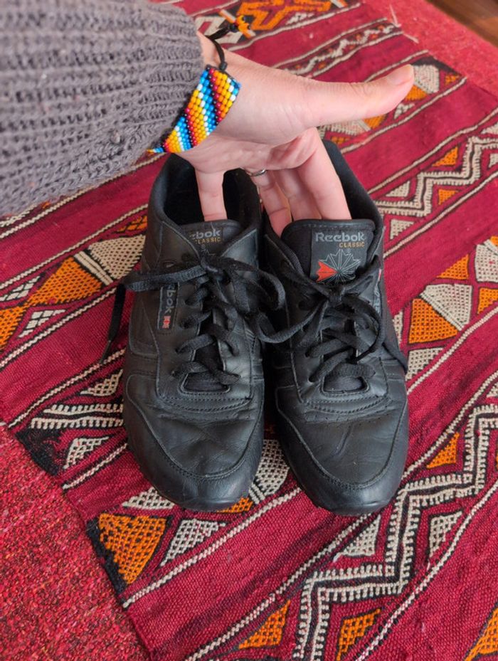 Baskets noires cuirMixte taille 40