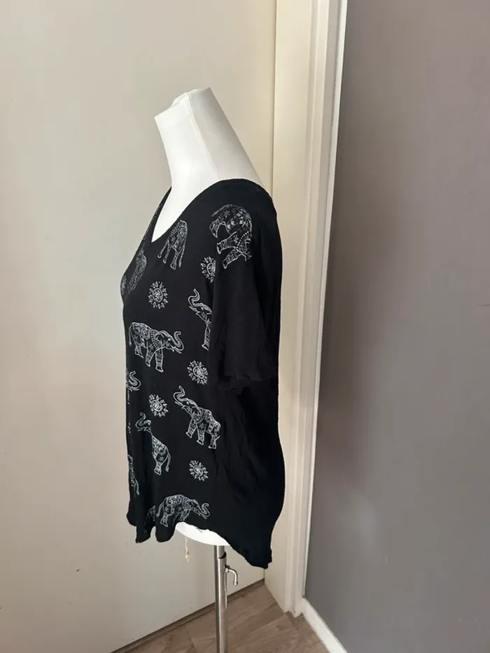 Hollister, T-shirt, noir, imprimé, éléphant, femme, taille XS - photo numéro 2