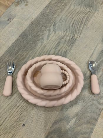 Coffret de repas pour bébé / enfant neuf