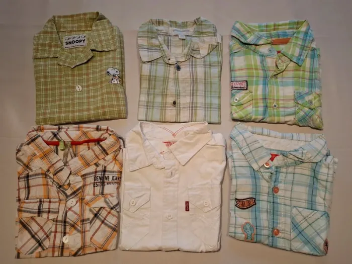 Lot vêtements (chemise t-shirt bodys short salopette) garçon 18 mois - photo numéro 2