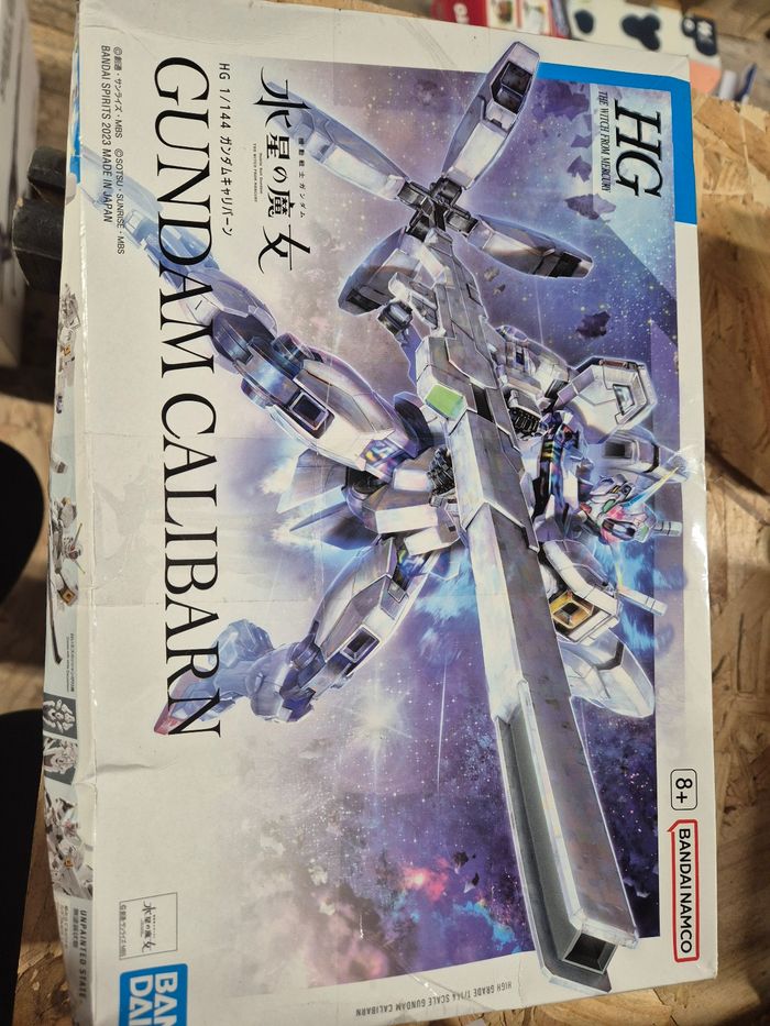Figurine bandai HG gundam calibarn