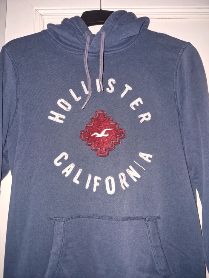 Sweat-shirt Hollister 💙 - photo numéro 2