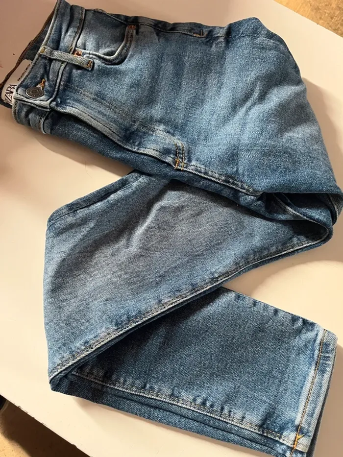 Jeans Zara en 34 - photo numéro 2