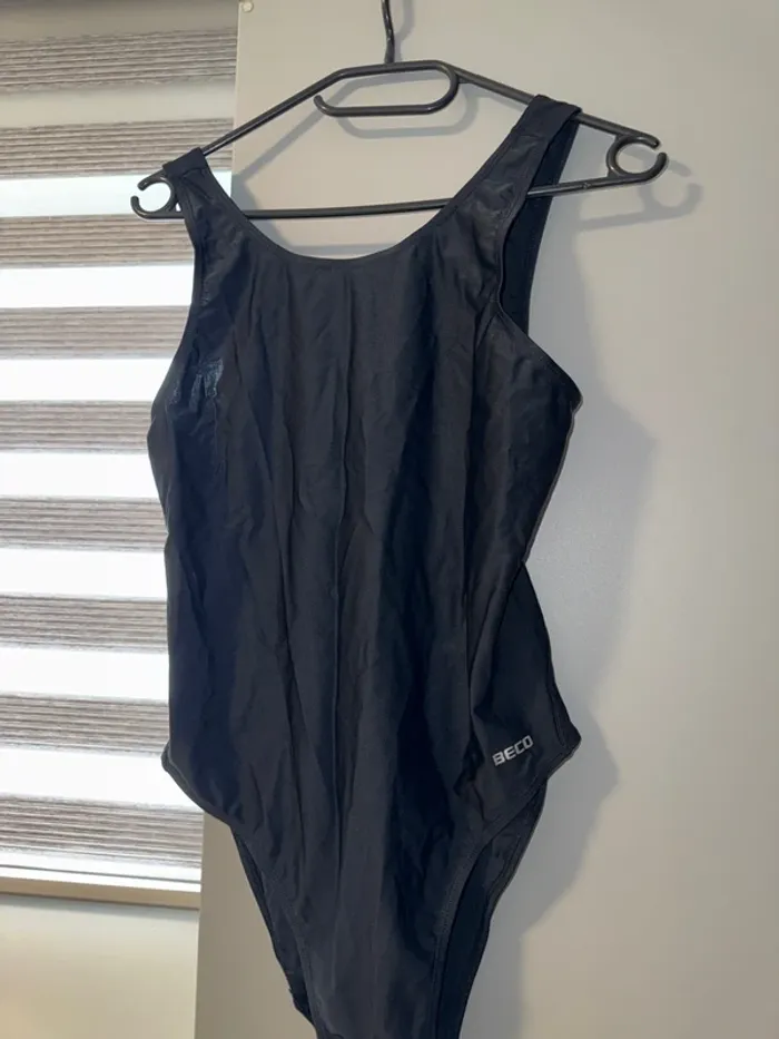 Maillot de bain taille 44 noir decathlon - photo numéro 3
