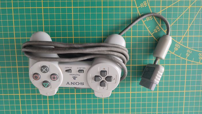 Manette Playstation 1 ps1 console de jeux vidéo Sony SCPH-1080 #E08 - photo numéro 3