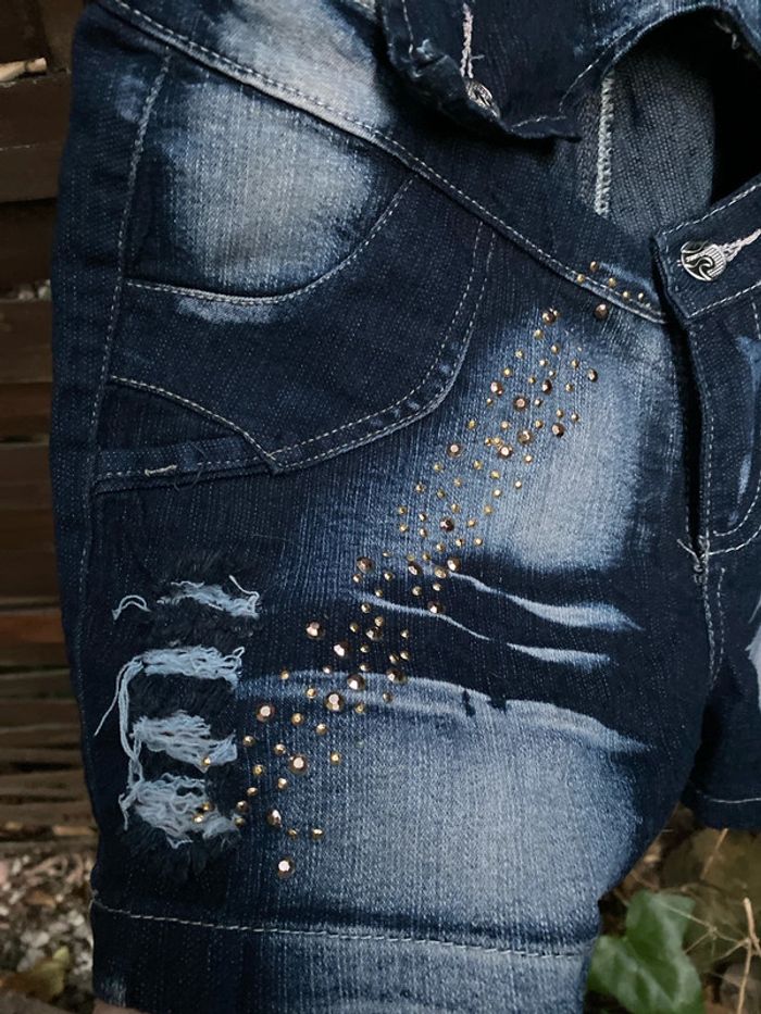 Salopette short en jeans - photo numéro 3