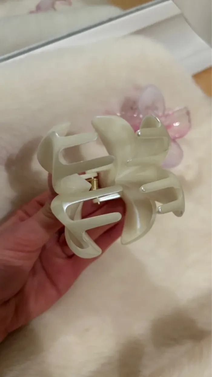 Lot 2 pinces cheveux fleurs Blanc et rose - photo numéro 5