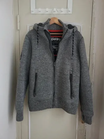 Veste Mountain Superdry taille M