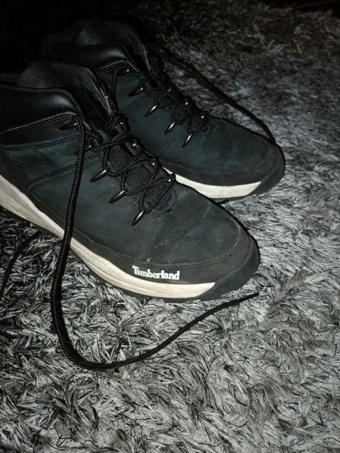 vends paire de chaussures - photo numéro 2