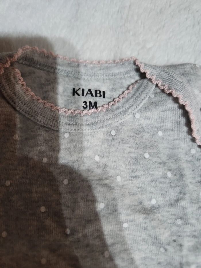 Lot de bodies - photo numéro 6