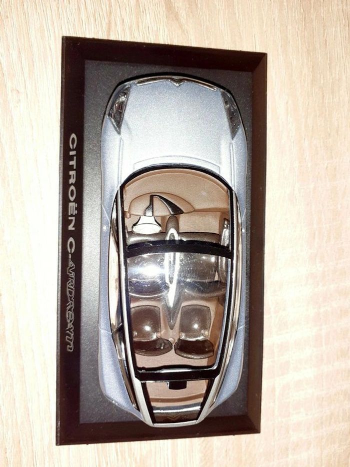 Citroen C-Airdream 1/43 - photo numéro 8