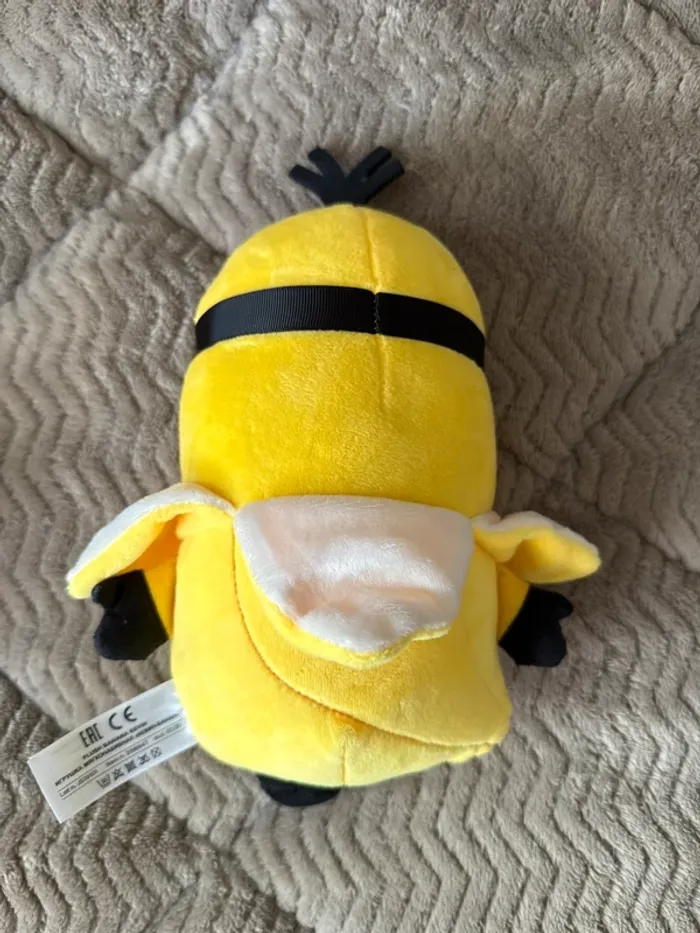 Peluche Minion banane 🍌et Fraise 🍓 Les Câlins les plus Vitaminés - photo numéro 5