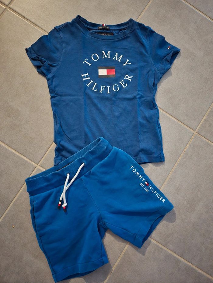 Ensemble short tommy hilfiger