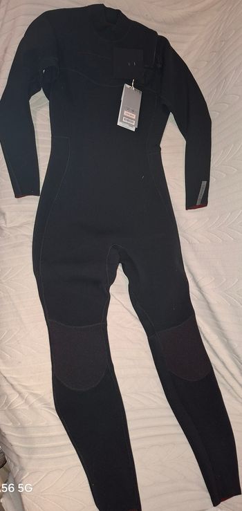 Combinaison sport aquatique en neoprene