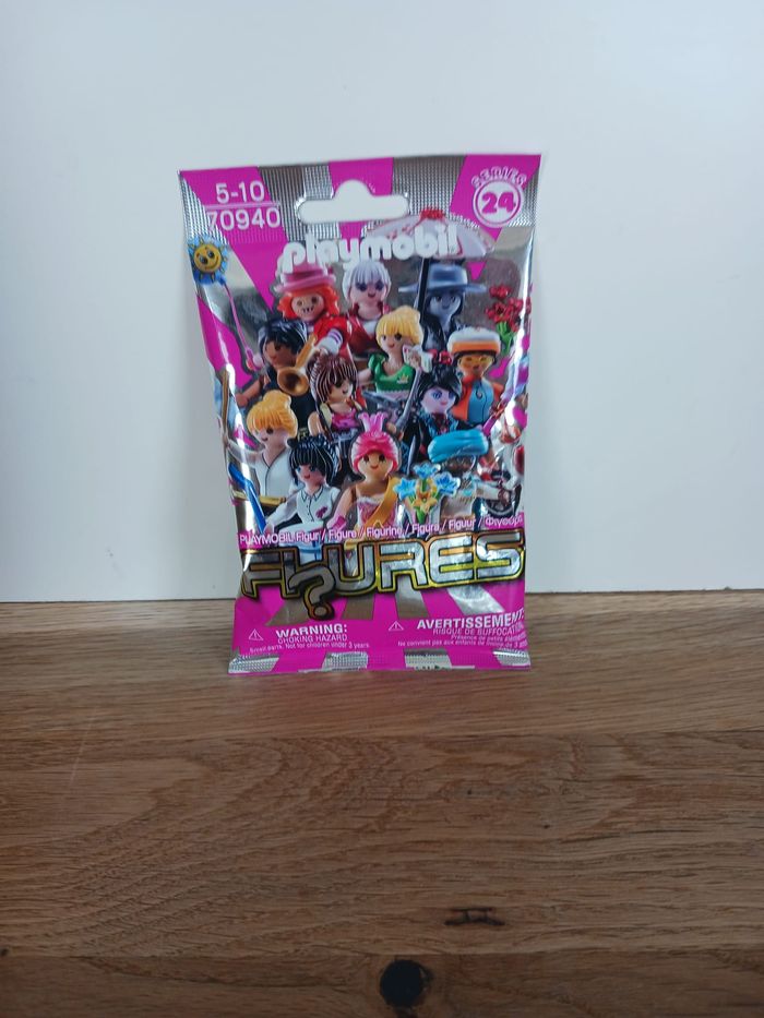 Playmobils figures série 24 - photo numéro 2