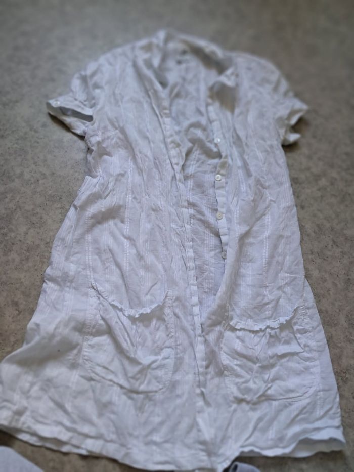 Chemise blanche. - photo numéro 2