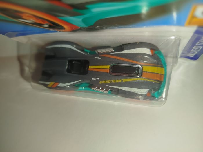 Hot Wheels Roadster Bite 2022 - photo numéro 6