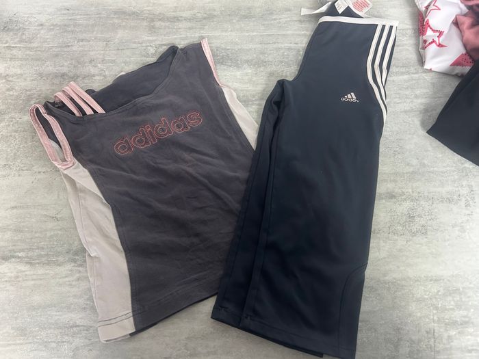 lot 17 vêtements fille 8 ans robes jupes vestes maillot tenue de sport combishort - photo numéro 4