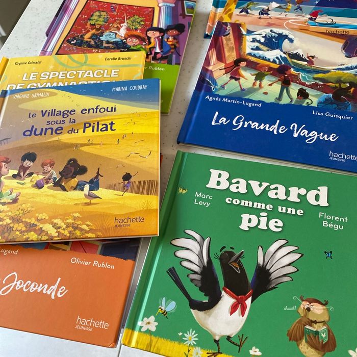 11 livres hachette - photo numéro 3