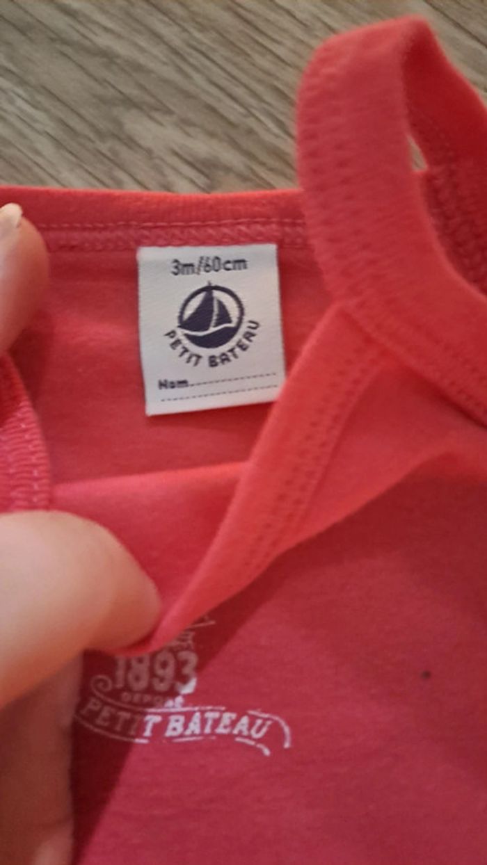Lot de 2 bodies débardeurs Petit Bateau taille 1 3 mois - photo numéro 3