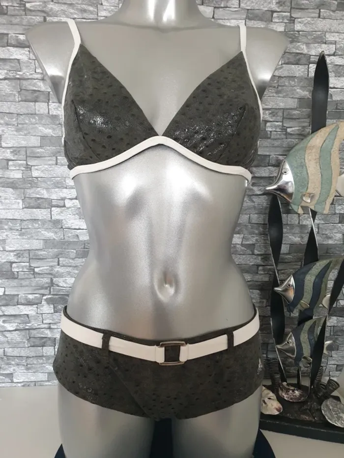 Maillot de bain sexy kaki Taille 42