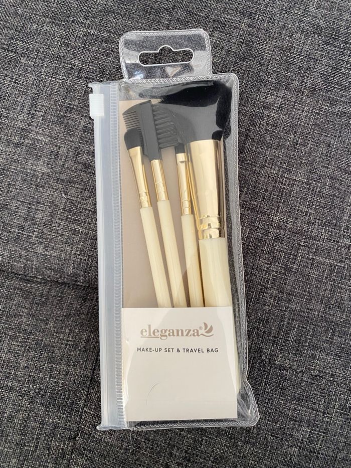 Lot de 4 pinceaux - photo numéro 2