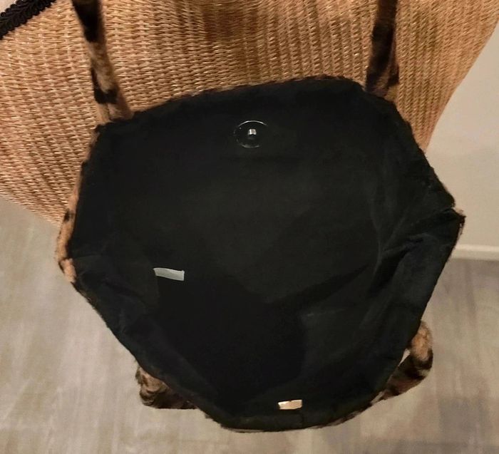 35 € Petit sac à main imprimé léopard vintage - photo numéro 4