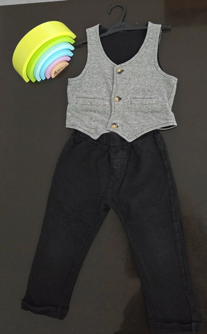 Ensemble pantalon gilet sans manche 86 cm